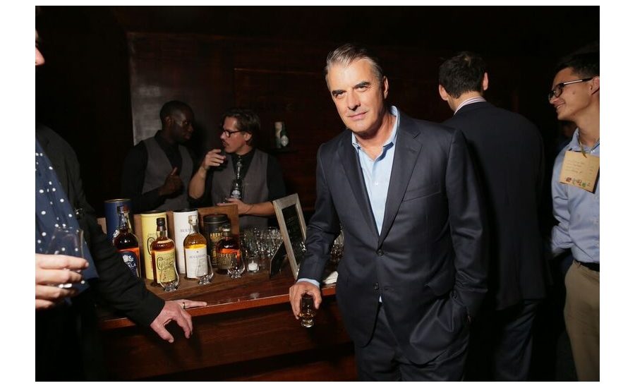 Theatrical single-malt release event draws Chris Noth, Chris McDonald